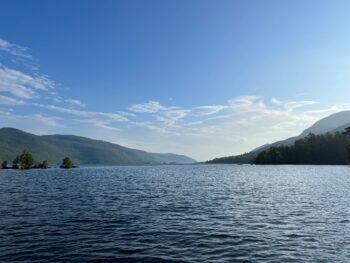 Lake George Resort - The Stone Gate Resort a Lakefront Retreat